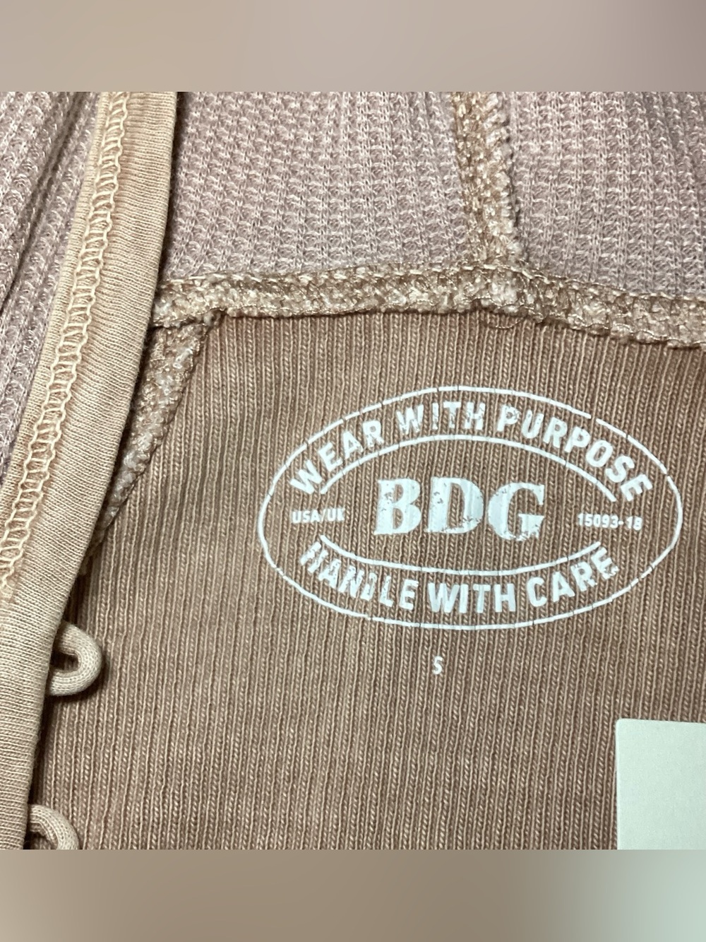 BDG (Urban Outfitters) Taupe Ribbed Hooded Henley Top Small Discontinued NWT - Picture 3 of 9